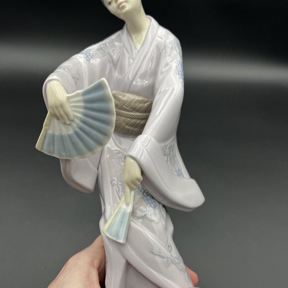 RARE Nao Lladro 1990 Love Dance Geisha w/ 2 Fans Figurine #1142 Rafael Lozano - Picture 9 of 13